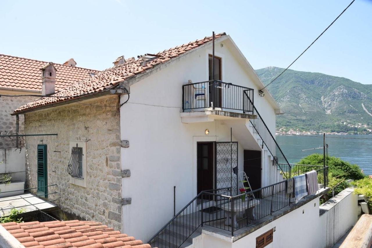 Mansarda Apartment Kotor Dış mekan fotoğraf